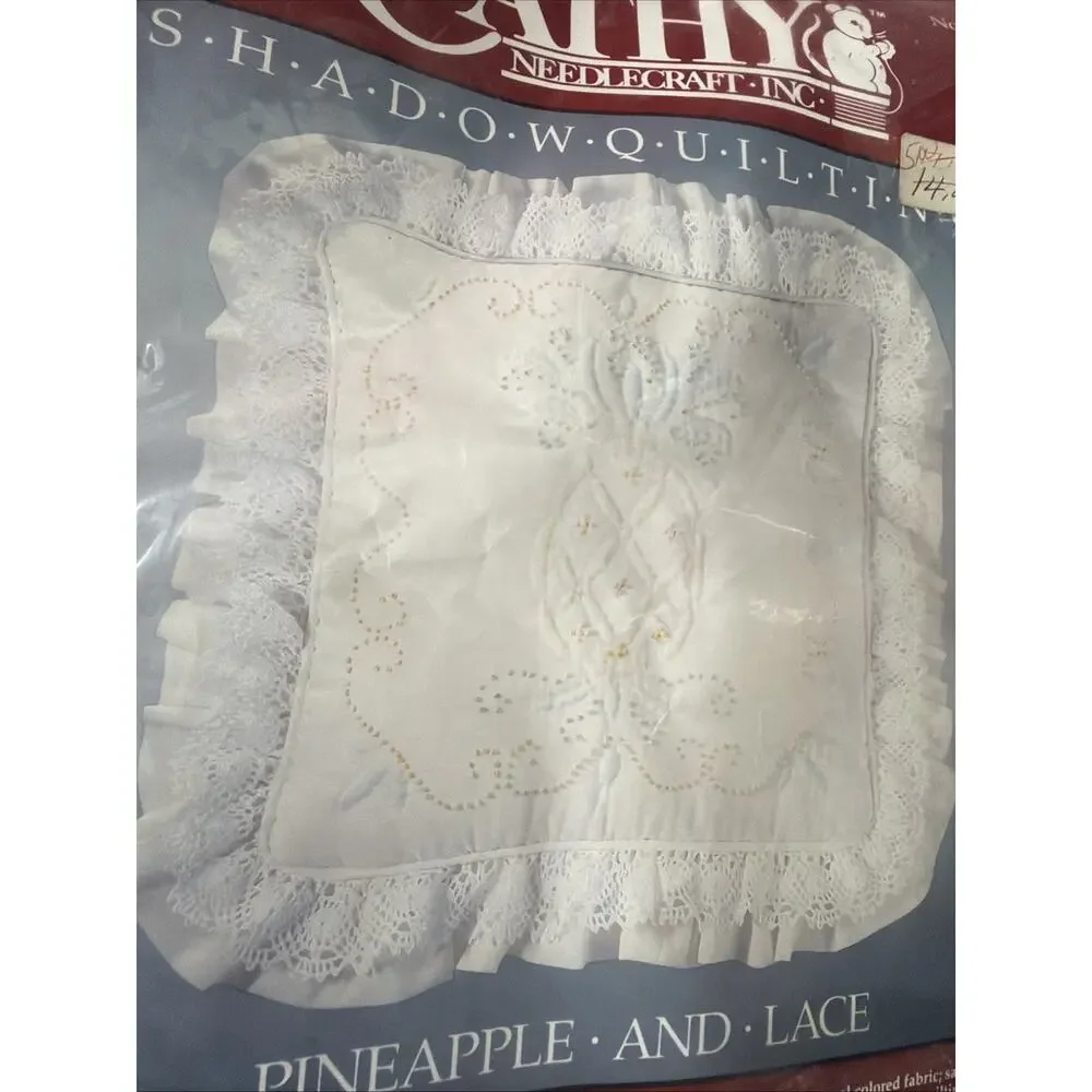 NEW Cathy Needlecraft Shadow Quilting Pillow Kit Pineapple,‎ And Lace 6925